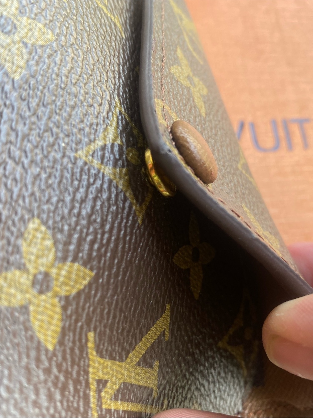 ✨ Luxury Inspired Monogram TriFold Wallet - Picture 11 of 11